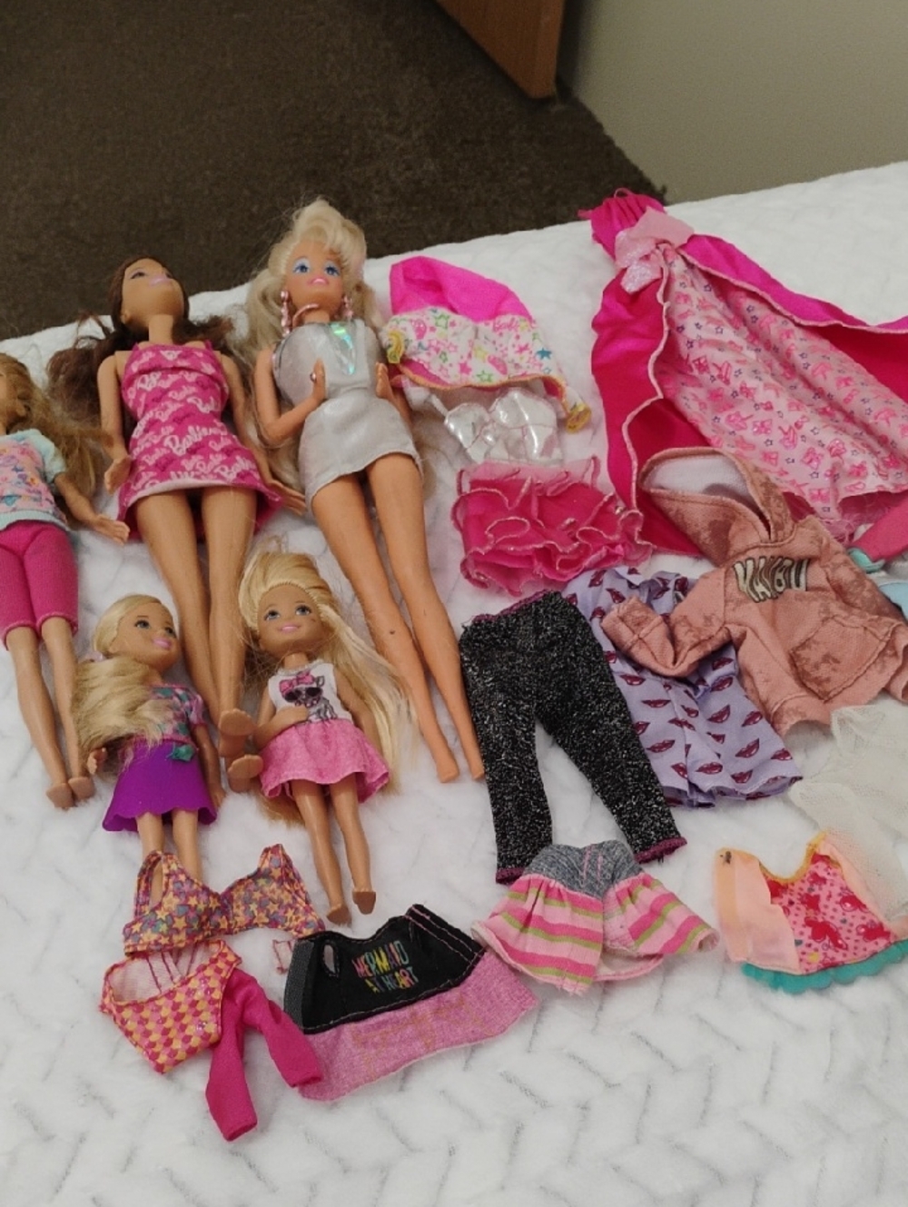 Barbie & Family Dolls- Assorted Outfits & Accessories